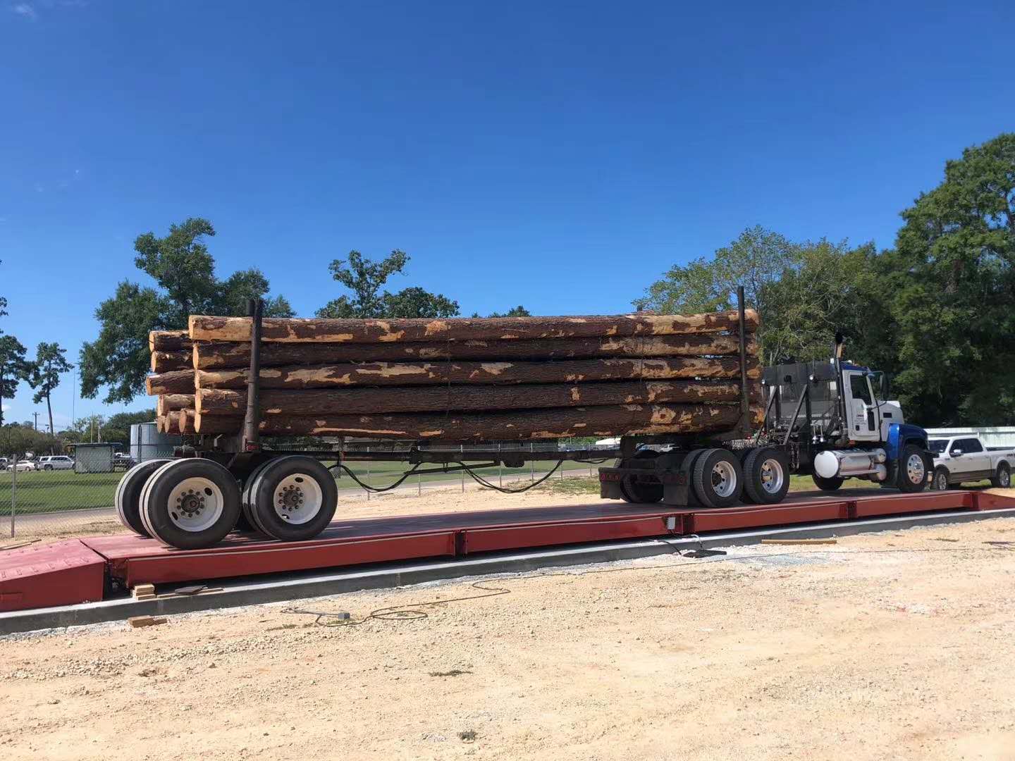 在商丘購(gòu)買(mǎi)選擇電子汽車(chē)衡地磅要注意什么？