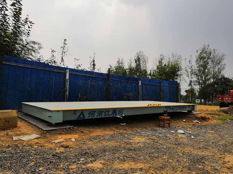 新密汽車衡廠家,地磅價(jià)格便宜